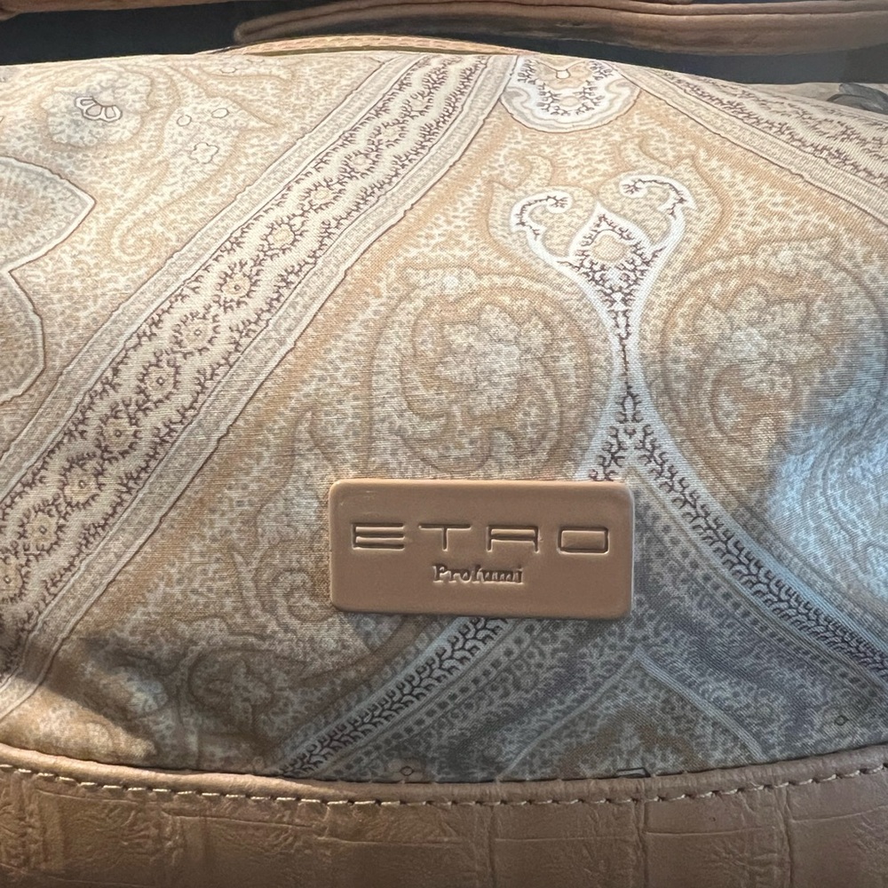 Etro Profumi Handbag - Picture 2 of 12